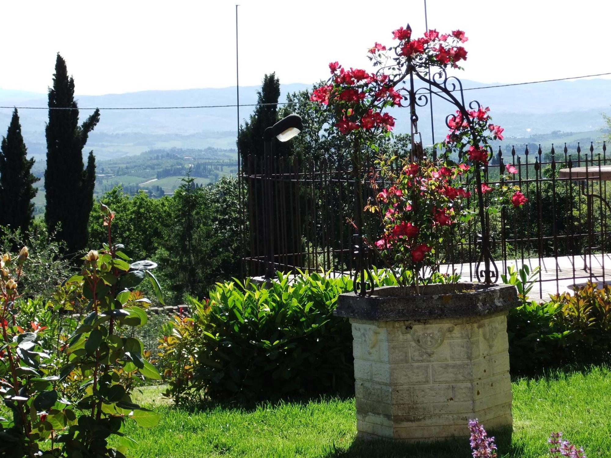 Agriturismo Il Castagnolino Сан Джиминяно Екстериор снимка